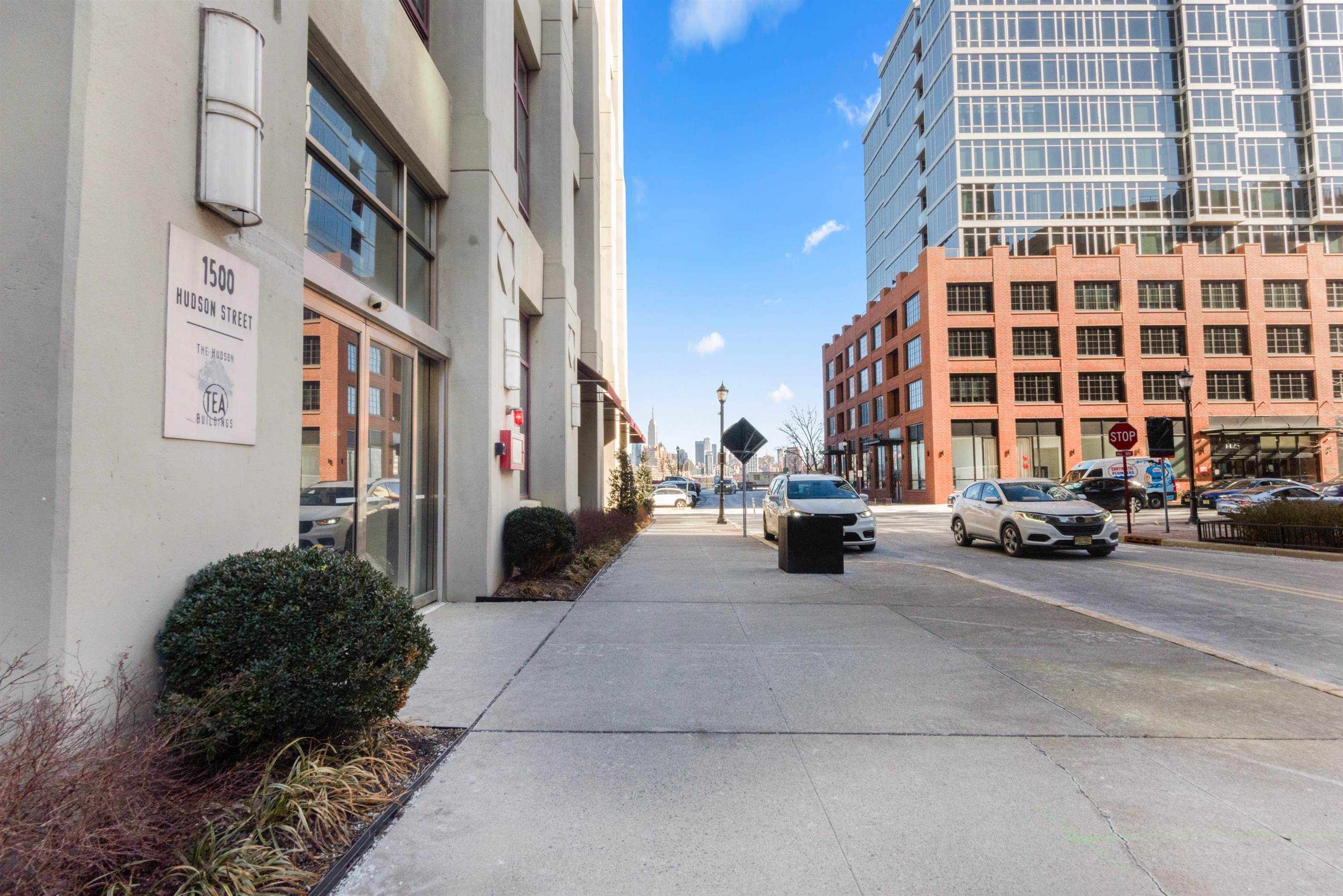 1500 HUDSON ST Unit: 8O