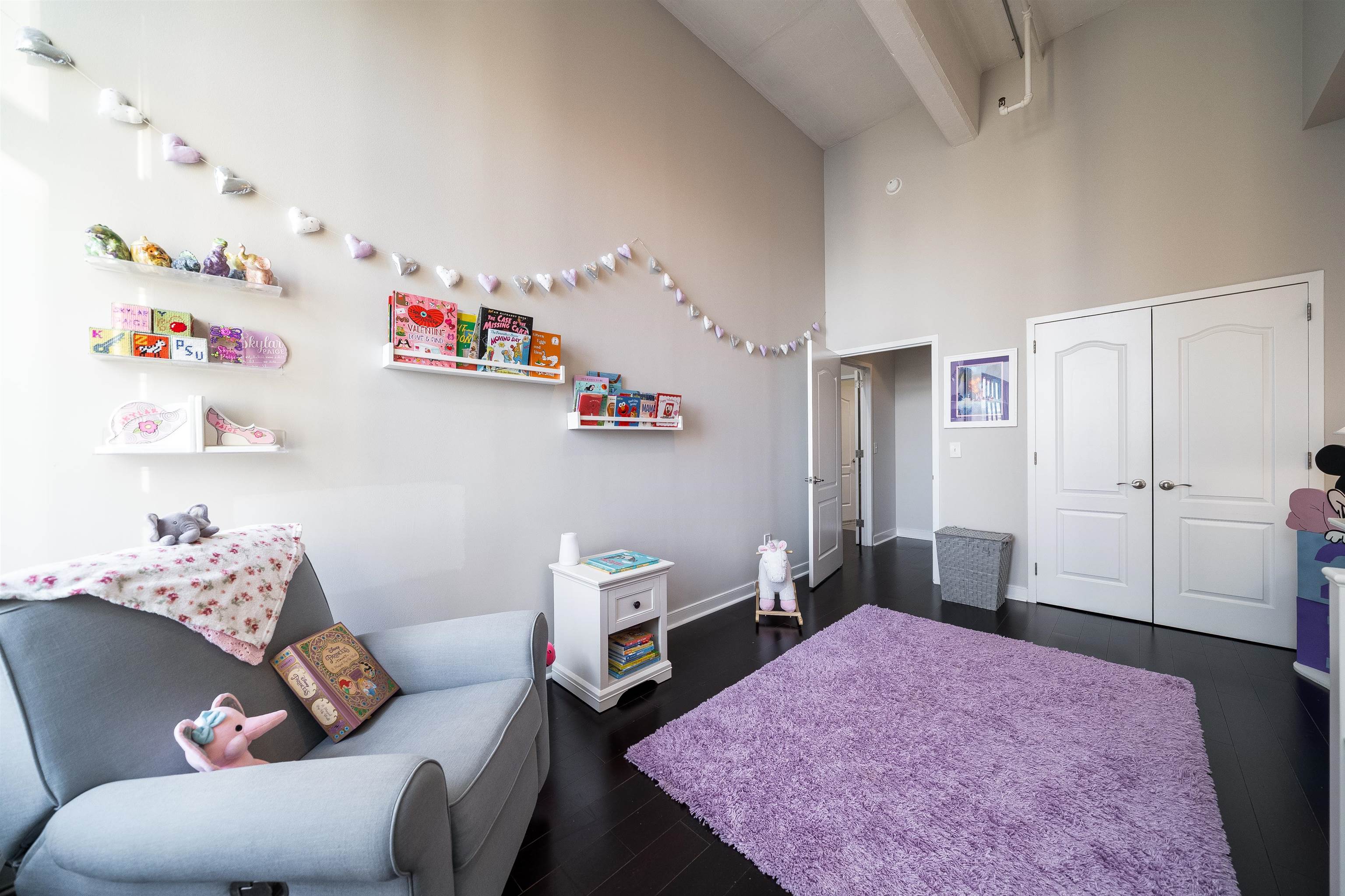 1500 HUDSON ST Unit: 6V