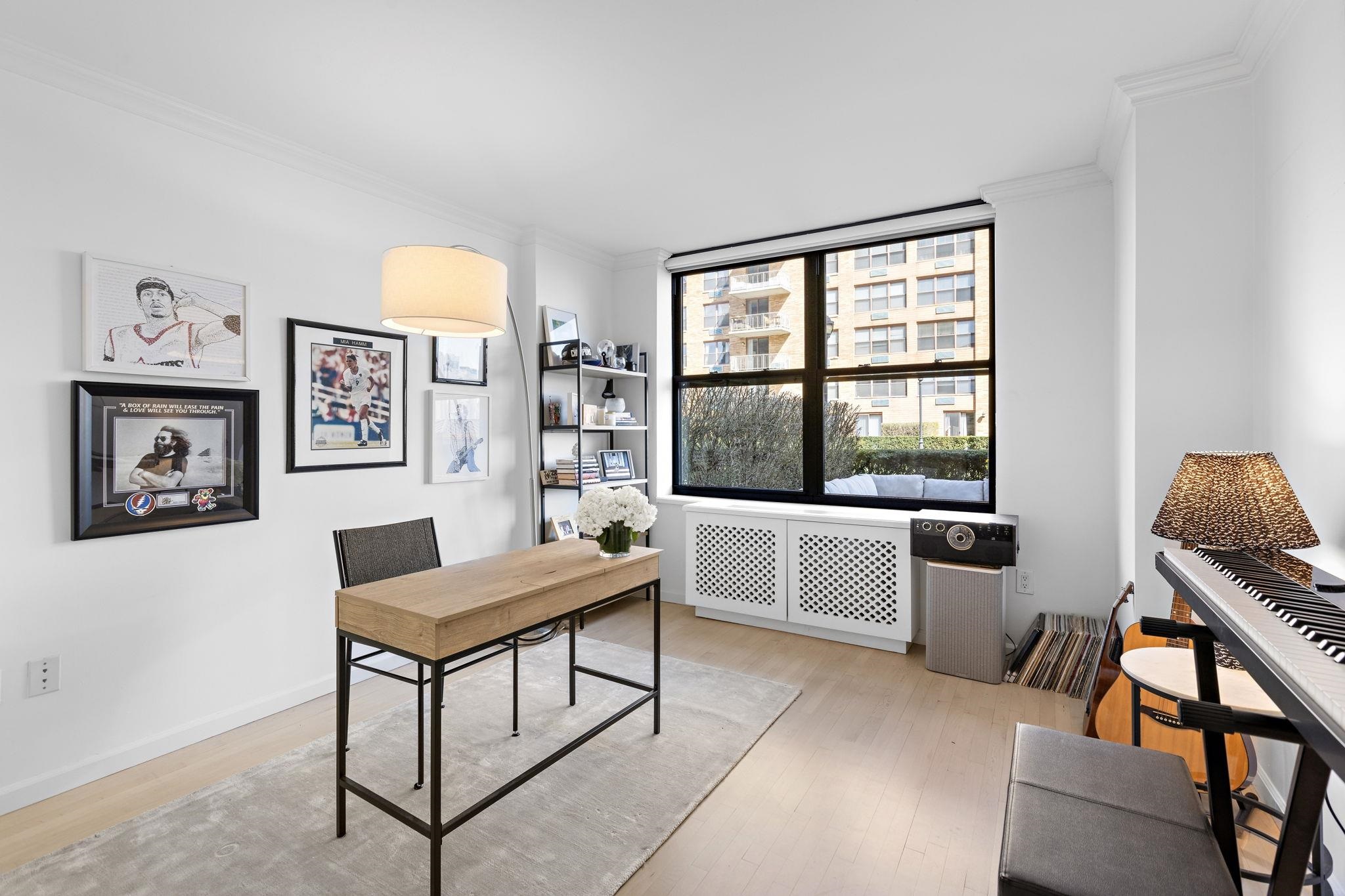 2 CONSTITUTION CT Unit: 416