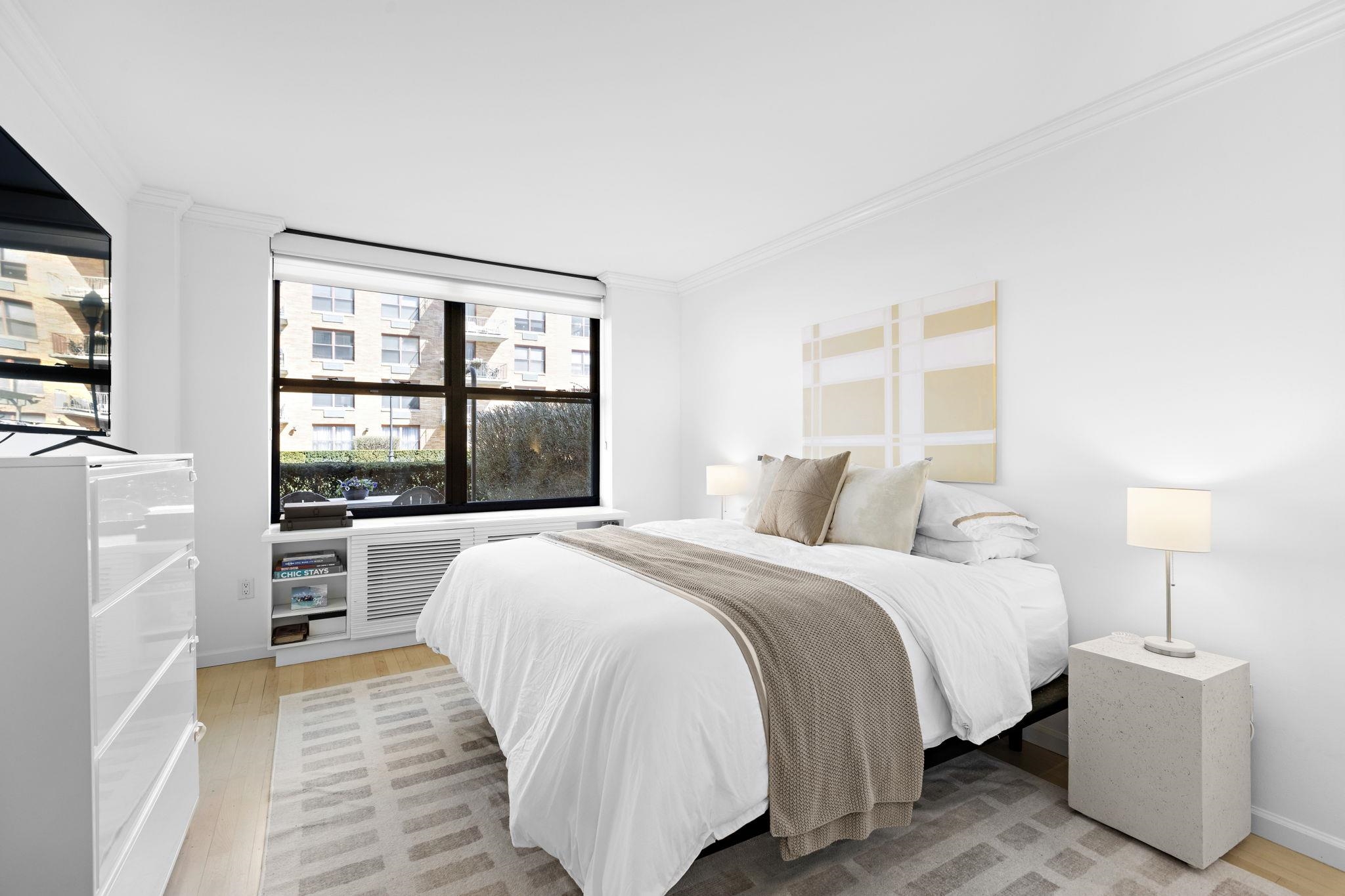 2 CONSTITUTION CT Unit: 416