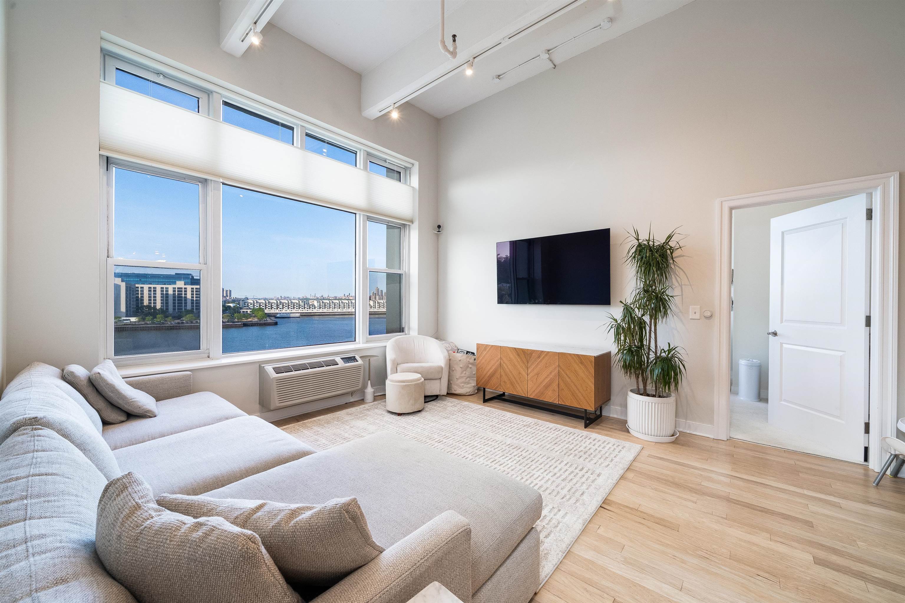 1500 WASHINGTON ST Unit: 5i