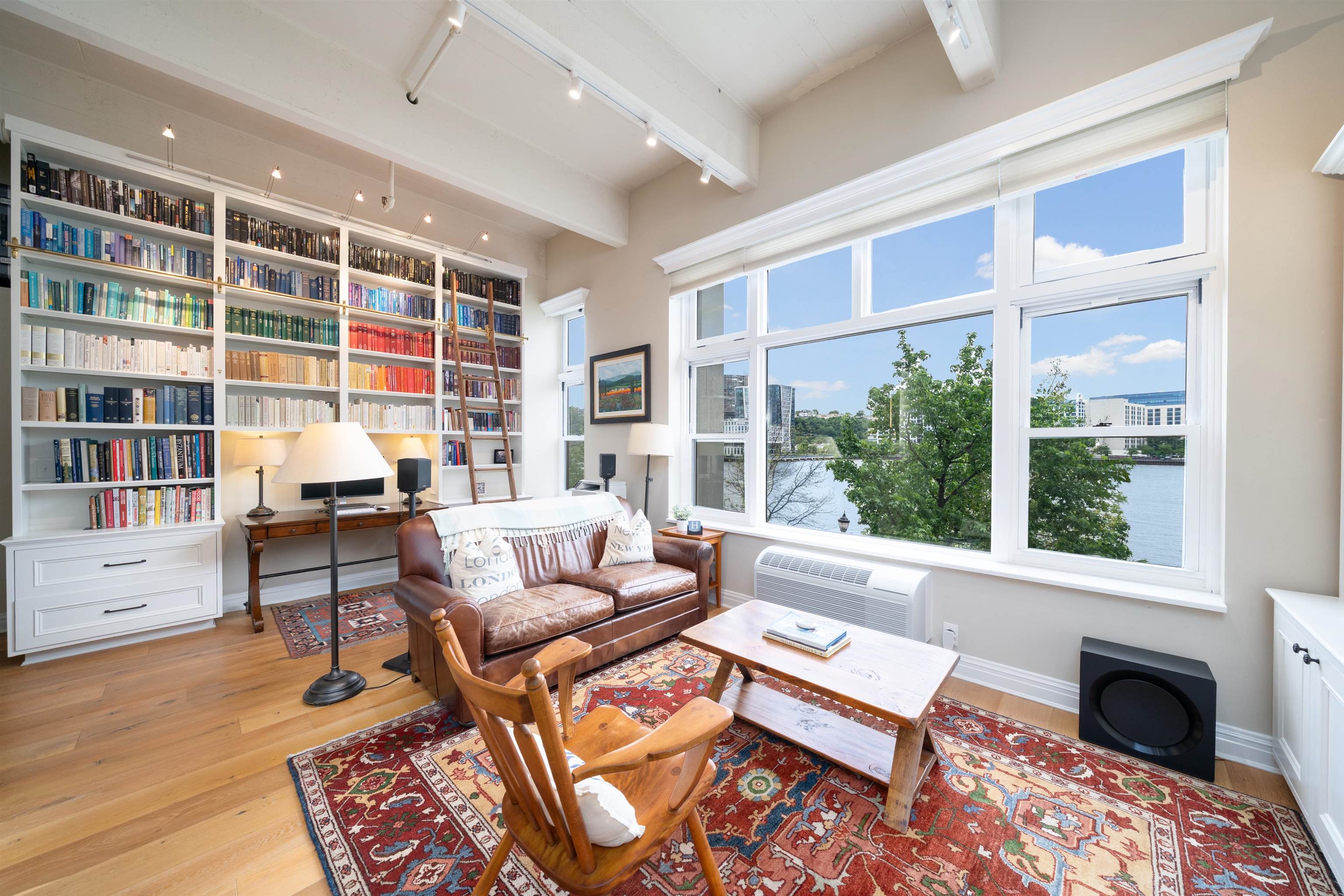 1500 WASHINGTON ST Unit: 2M