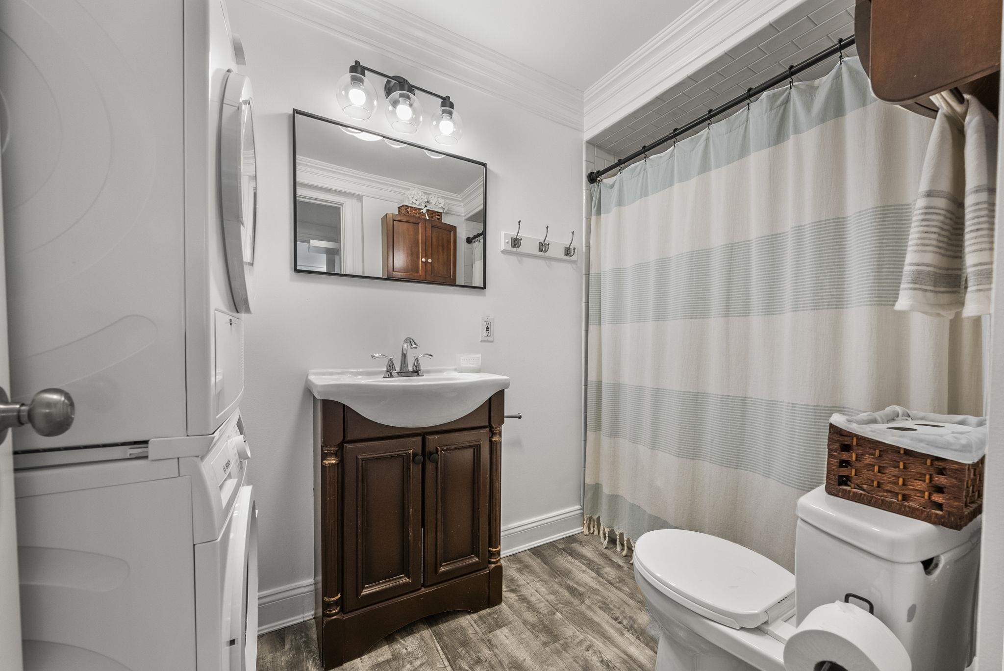 607 1ST ST Unit: 1