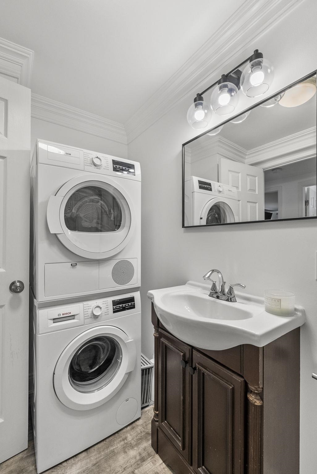 607 1ST ST Unit: 1