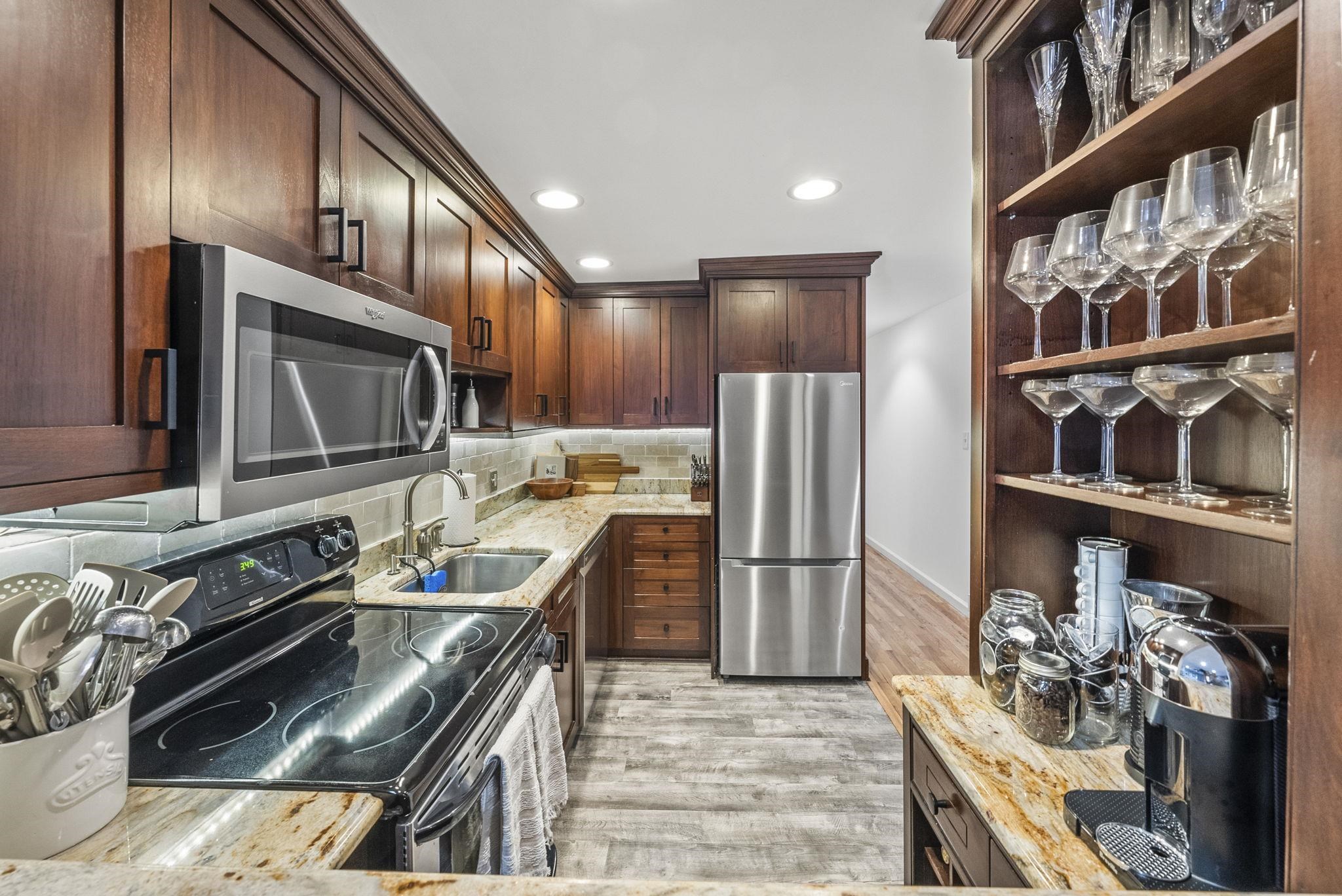 607 1ST ST Unit: 1