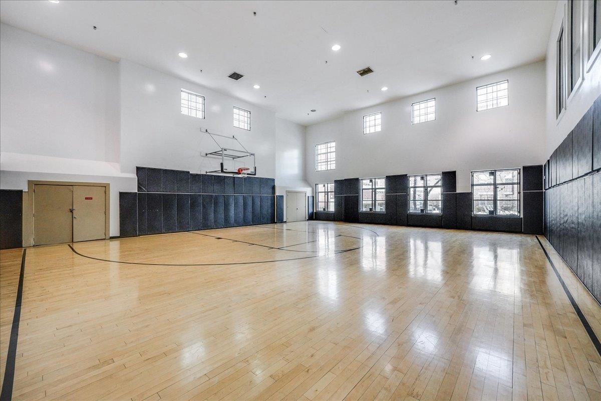 26 AVENUE AT PORT IMPERIAL Unit: 213