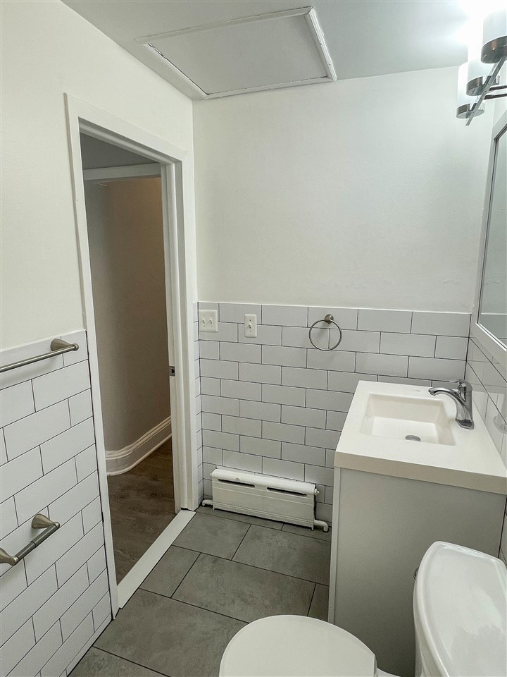 426 13TH ST Unit: 2