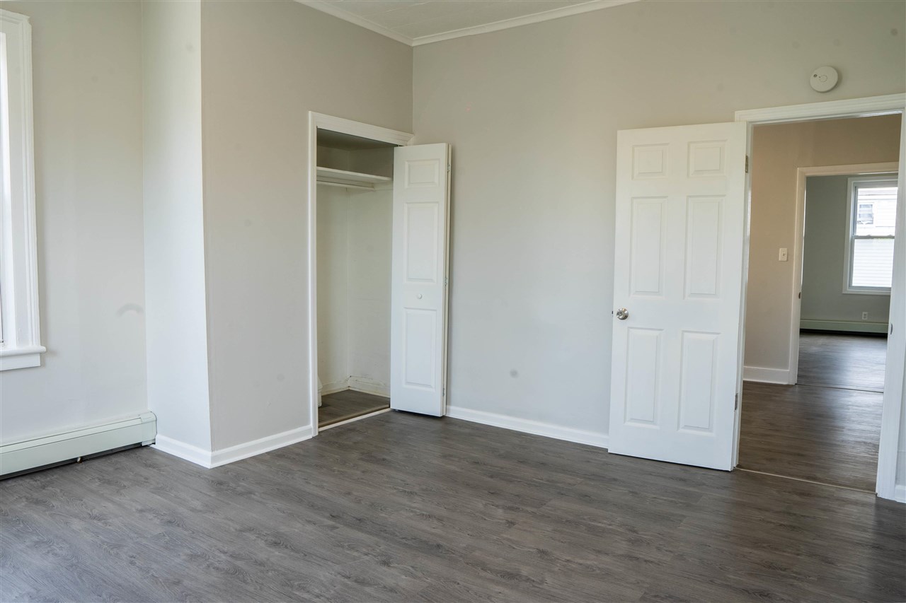 426 13TH ST Unit: 2