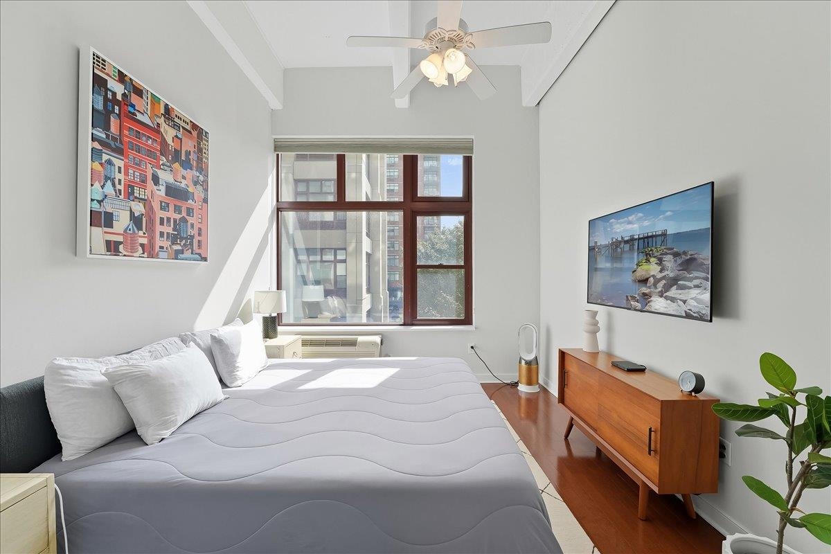 1500 WASHINGTON ST Unit: 2U