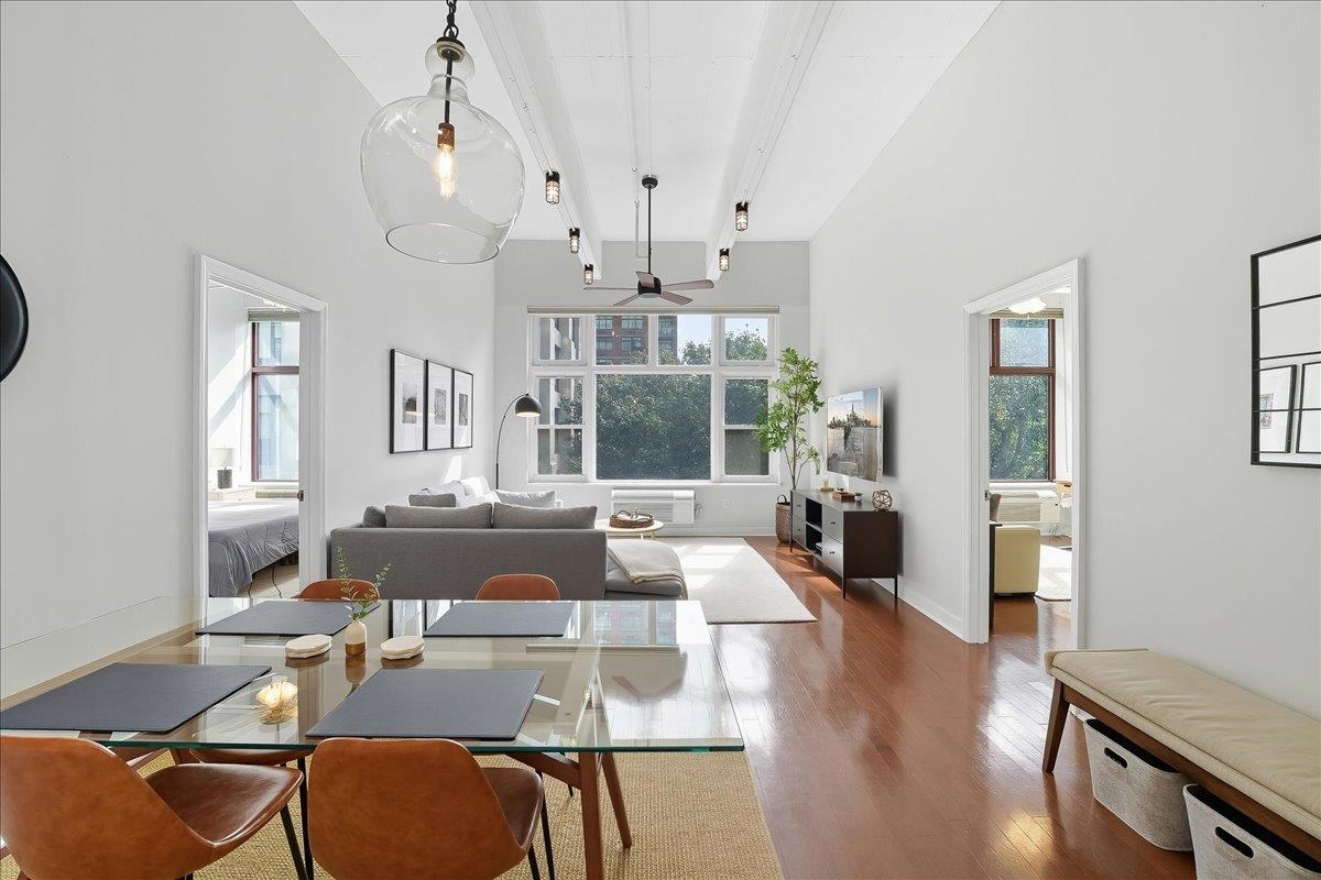 1500 WASHINGTON ST Unit: 2U