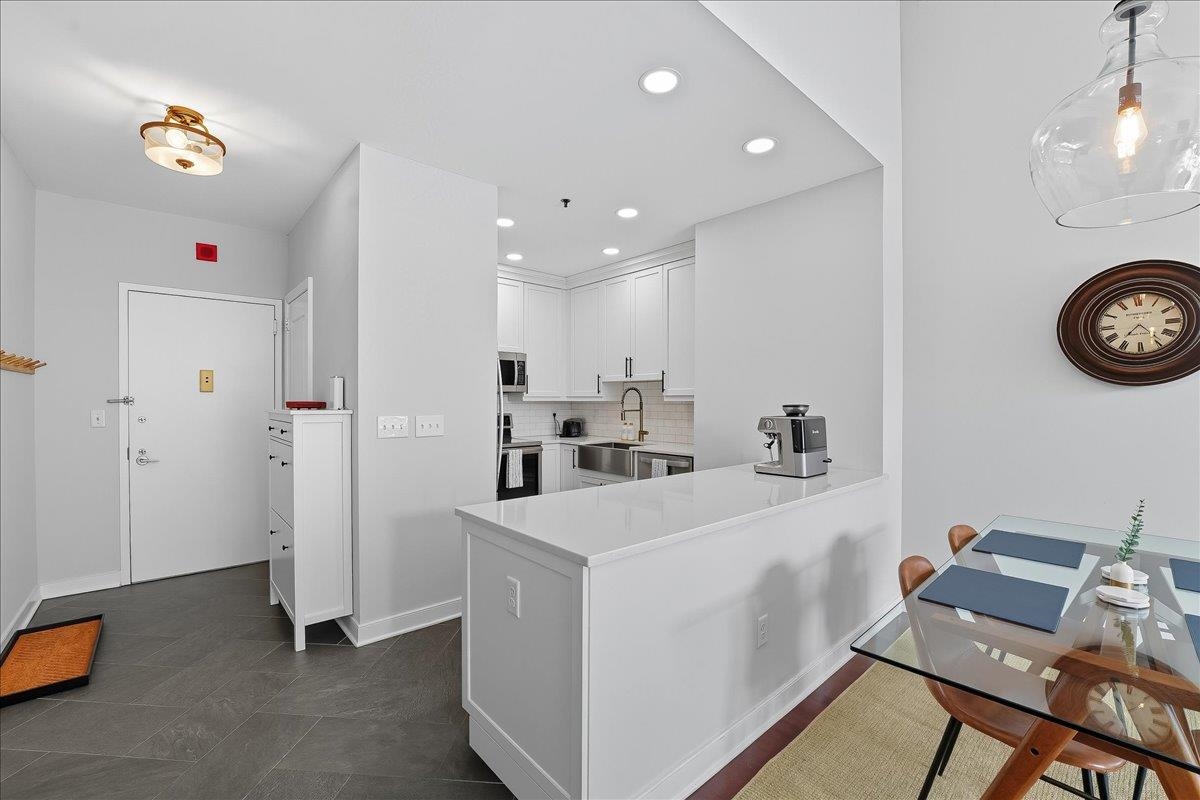 1500 WASHINGTON ST Unit: 2U