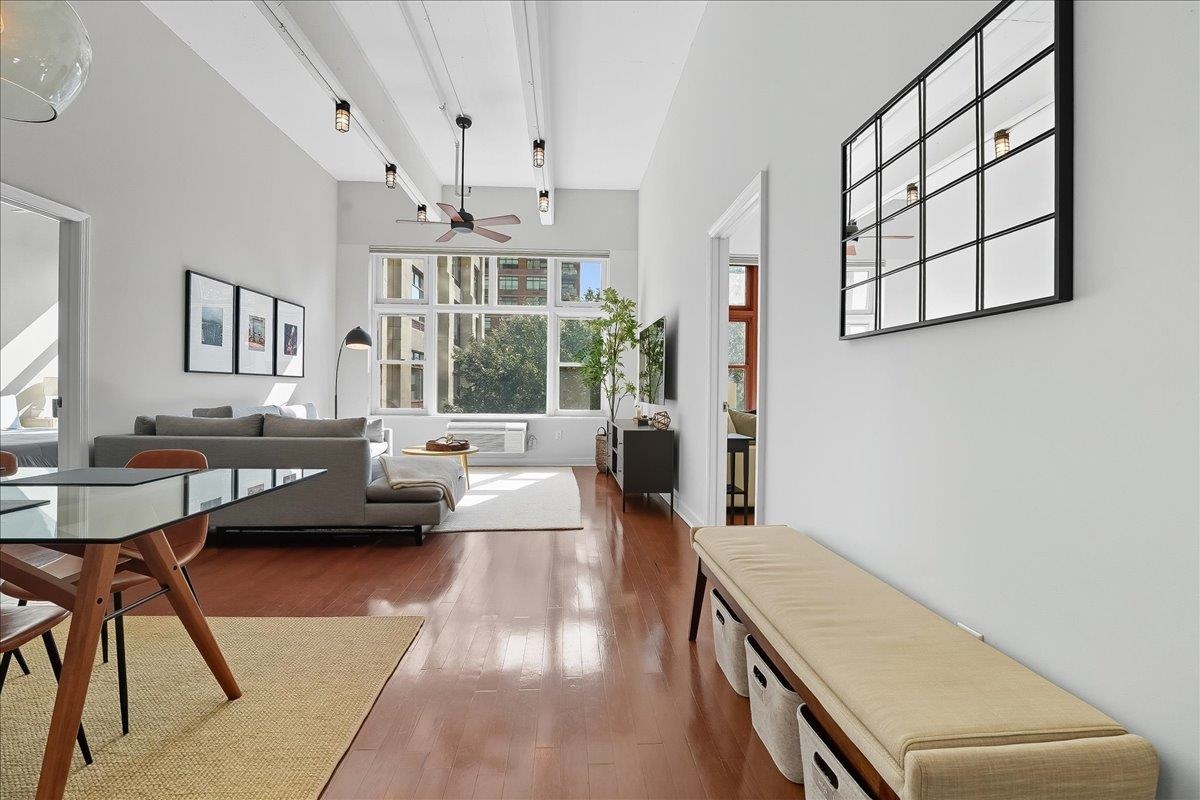 1500 WASHINGTON ST Unit: 2U