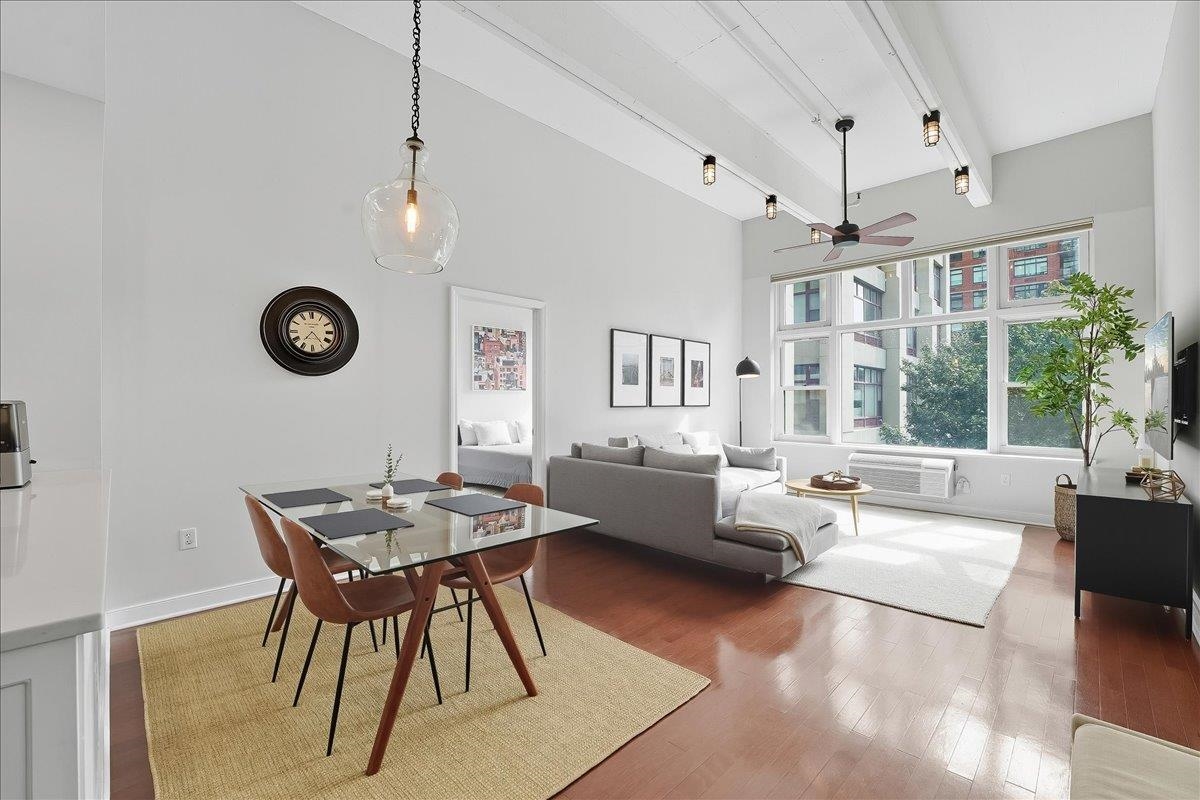 1500 WASHINGTON ST Unit: 2U