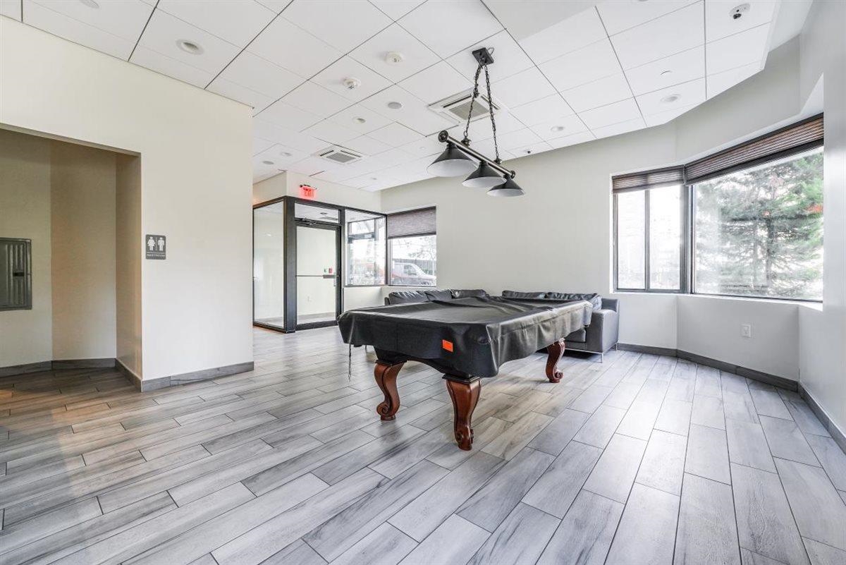 45 RIVER DR SOUTH Unit: 214