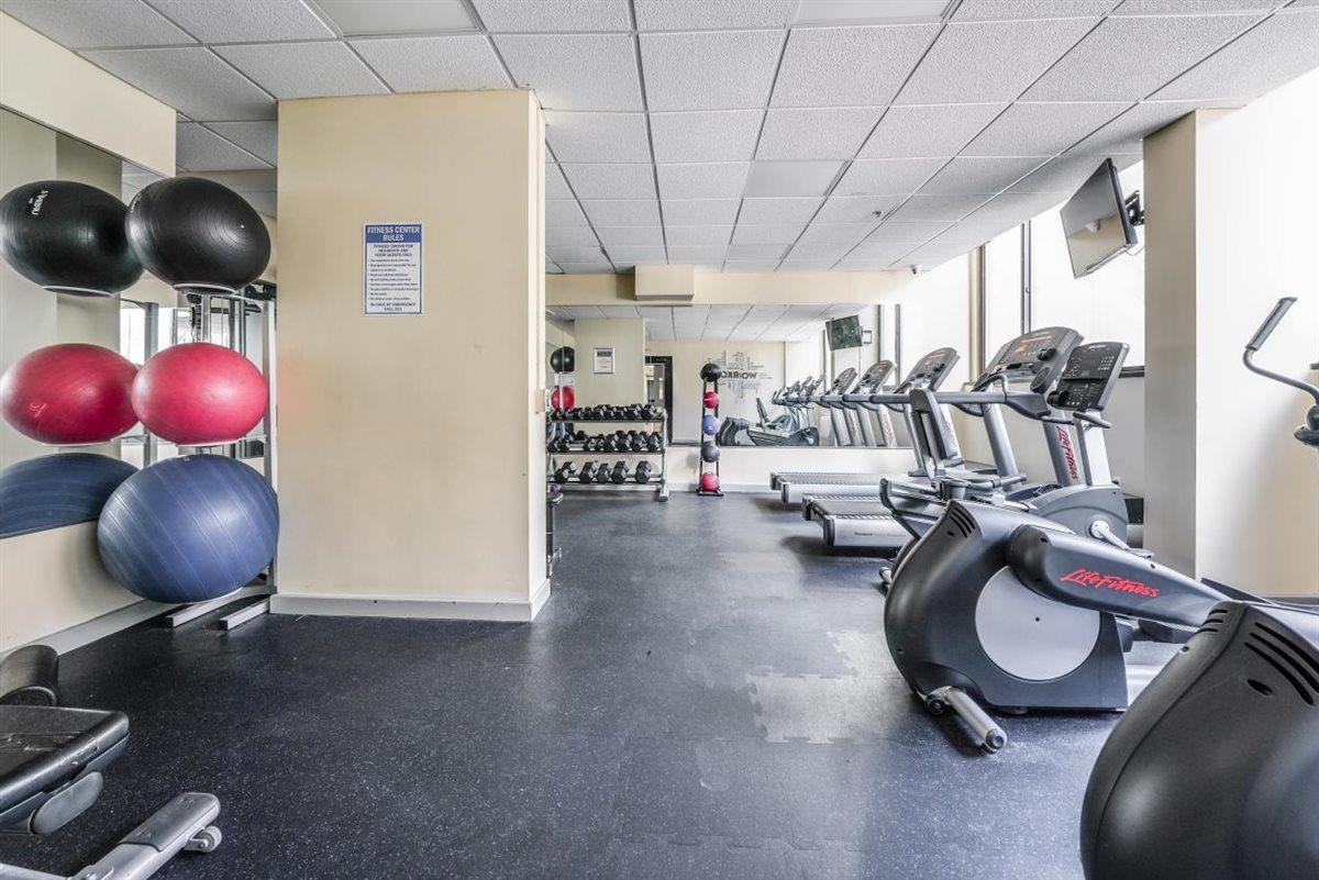 45 RIVER DR SOUTH Unit: 214