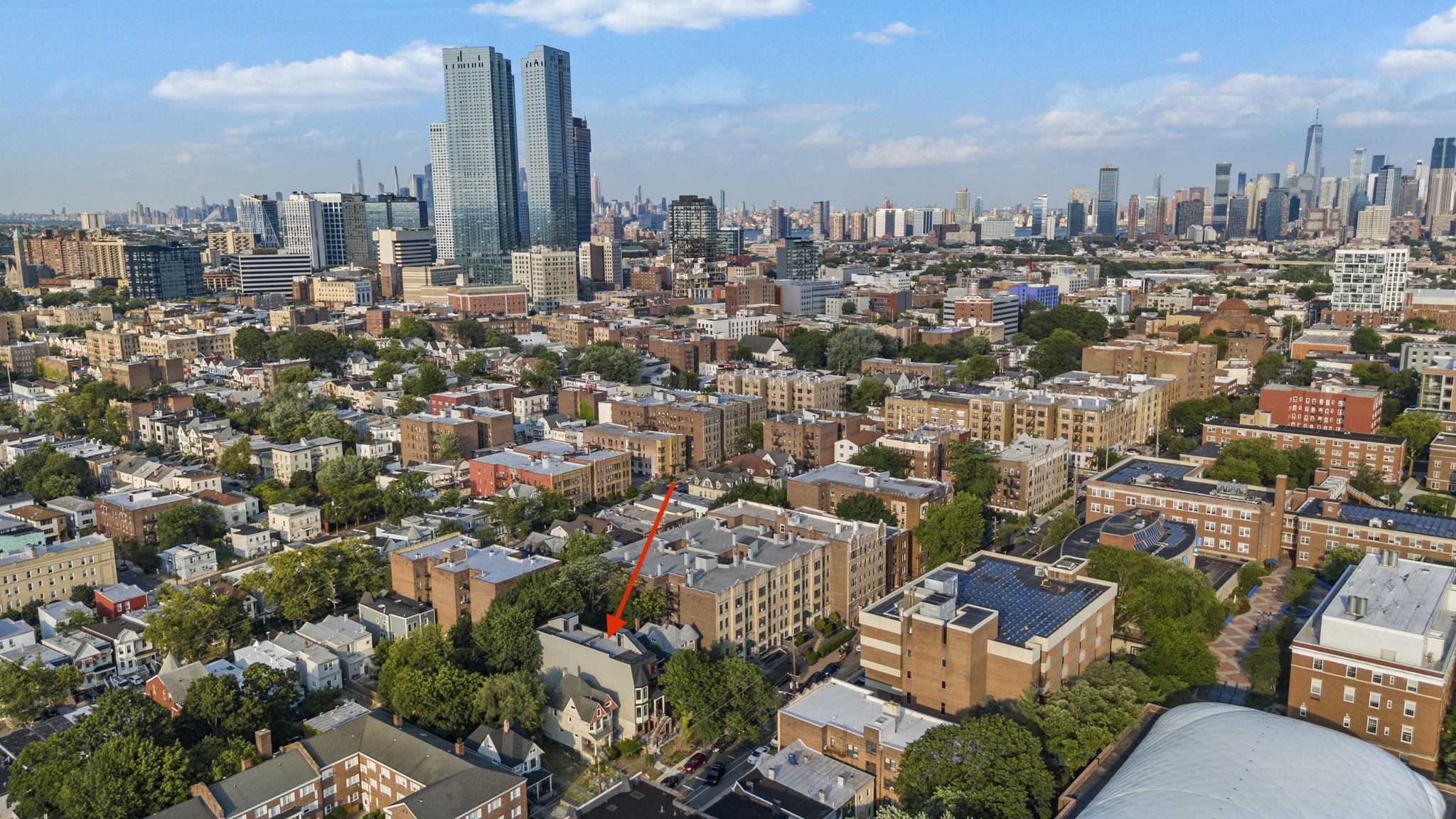 124 GLENWOOD AVE Unit: 3