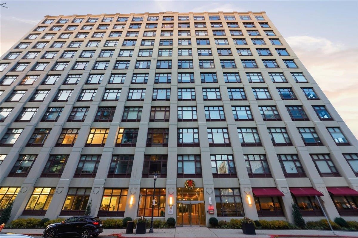 1500 HUDSON ST Unit: 11M