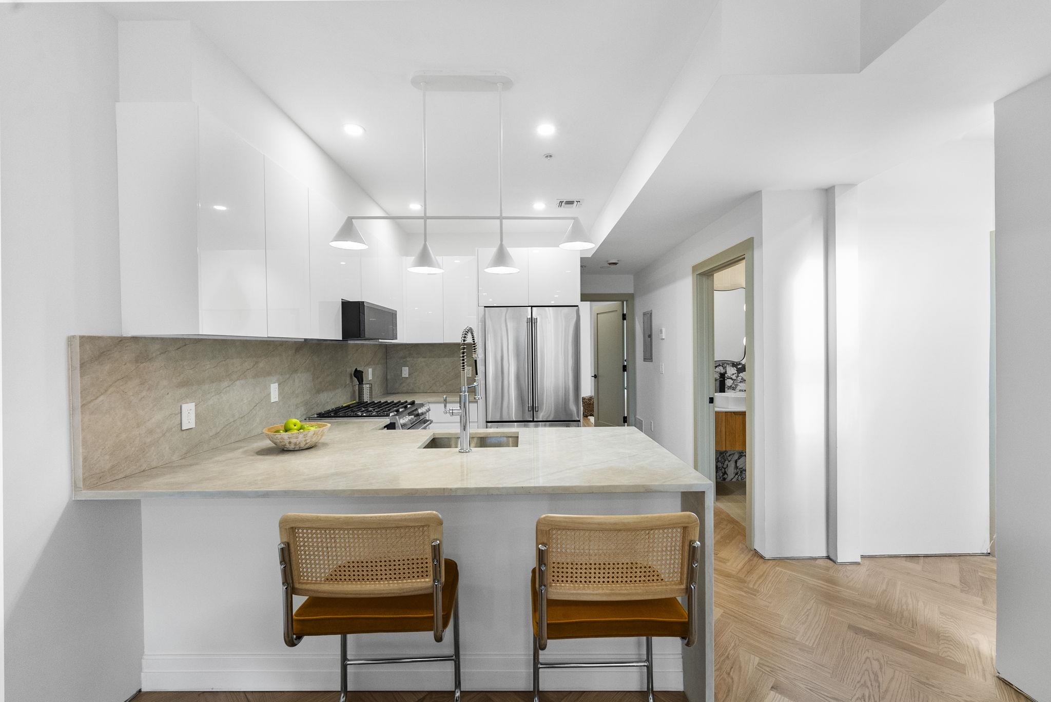 392 1ST ST Unit: 2