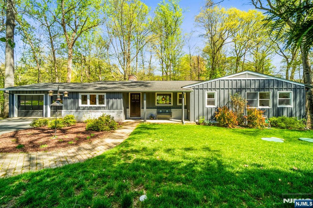 90 Locust Lane