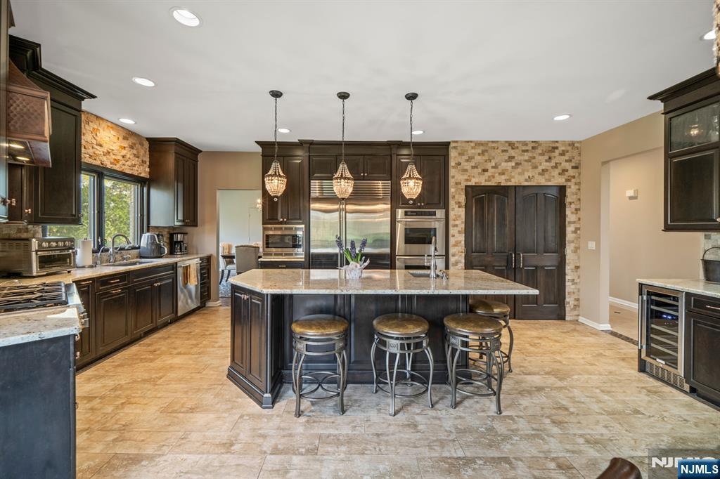 10 Smock Court