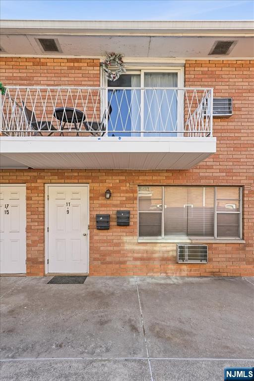435 Teaneck Road 11