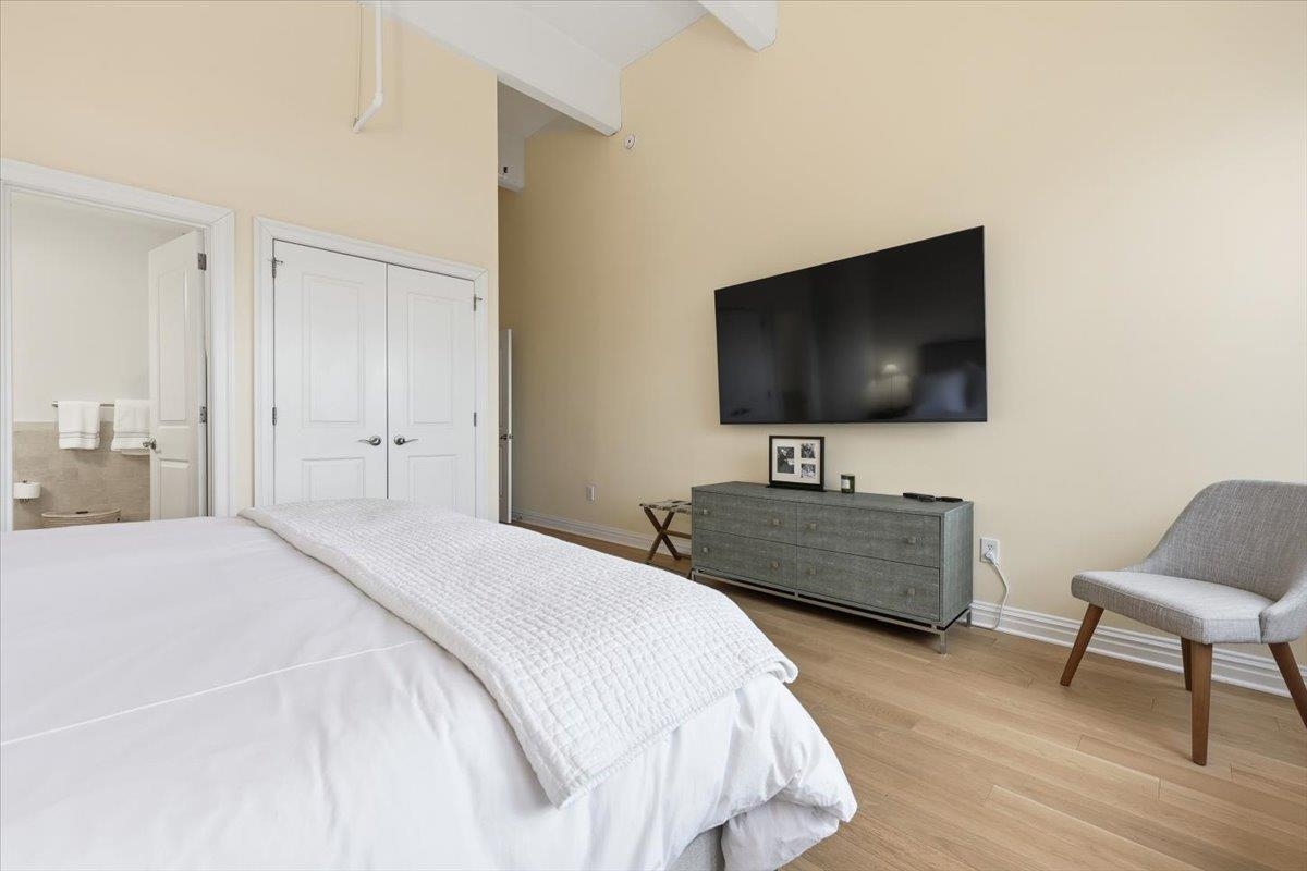 1500 HUDSON ST Unit: 3J