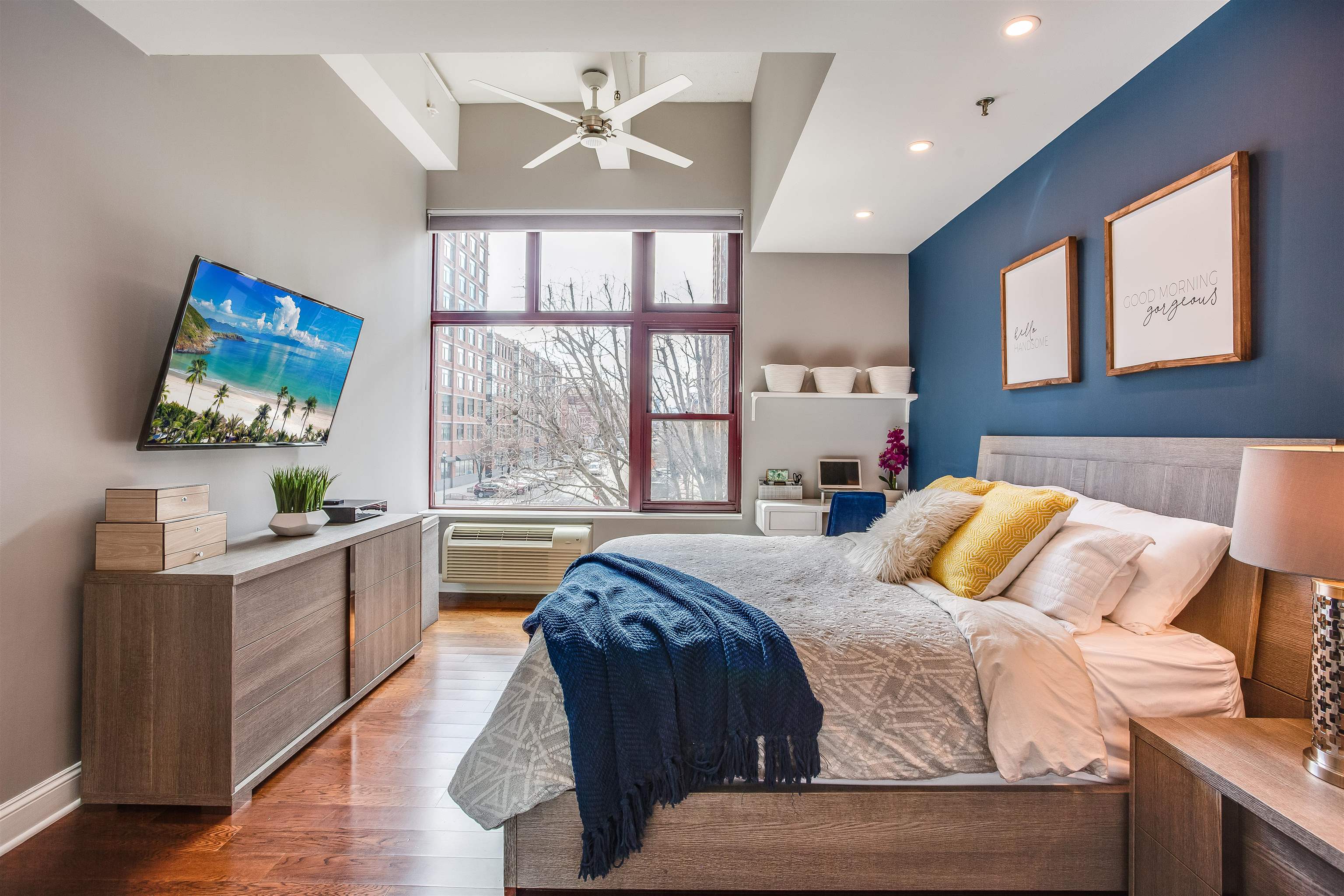 1500 WASHINGTON ST Unit: 2X