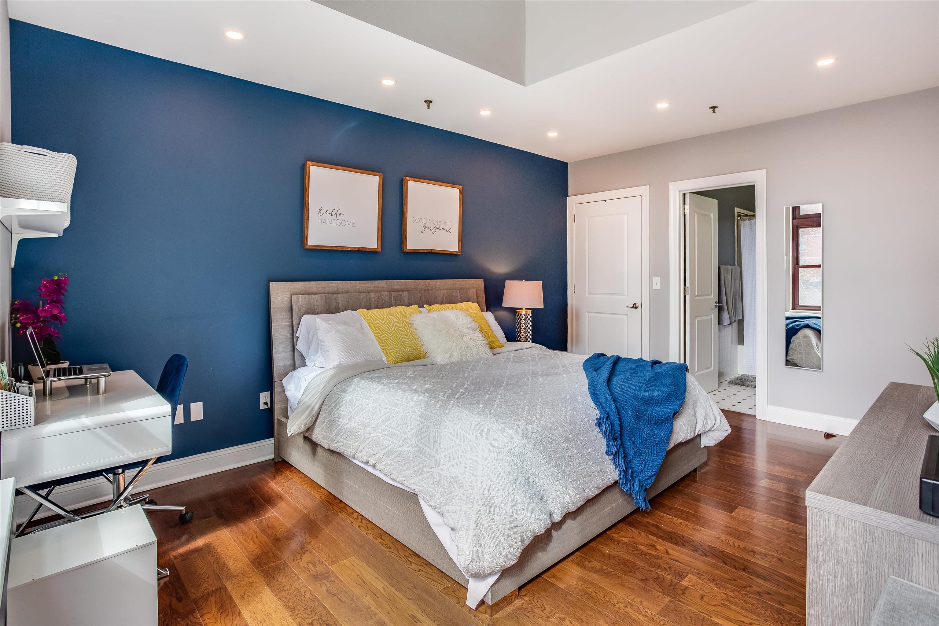 1500 WASHINGTON ST Unit: 2X