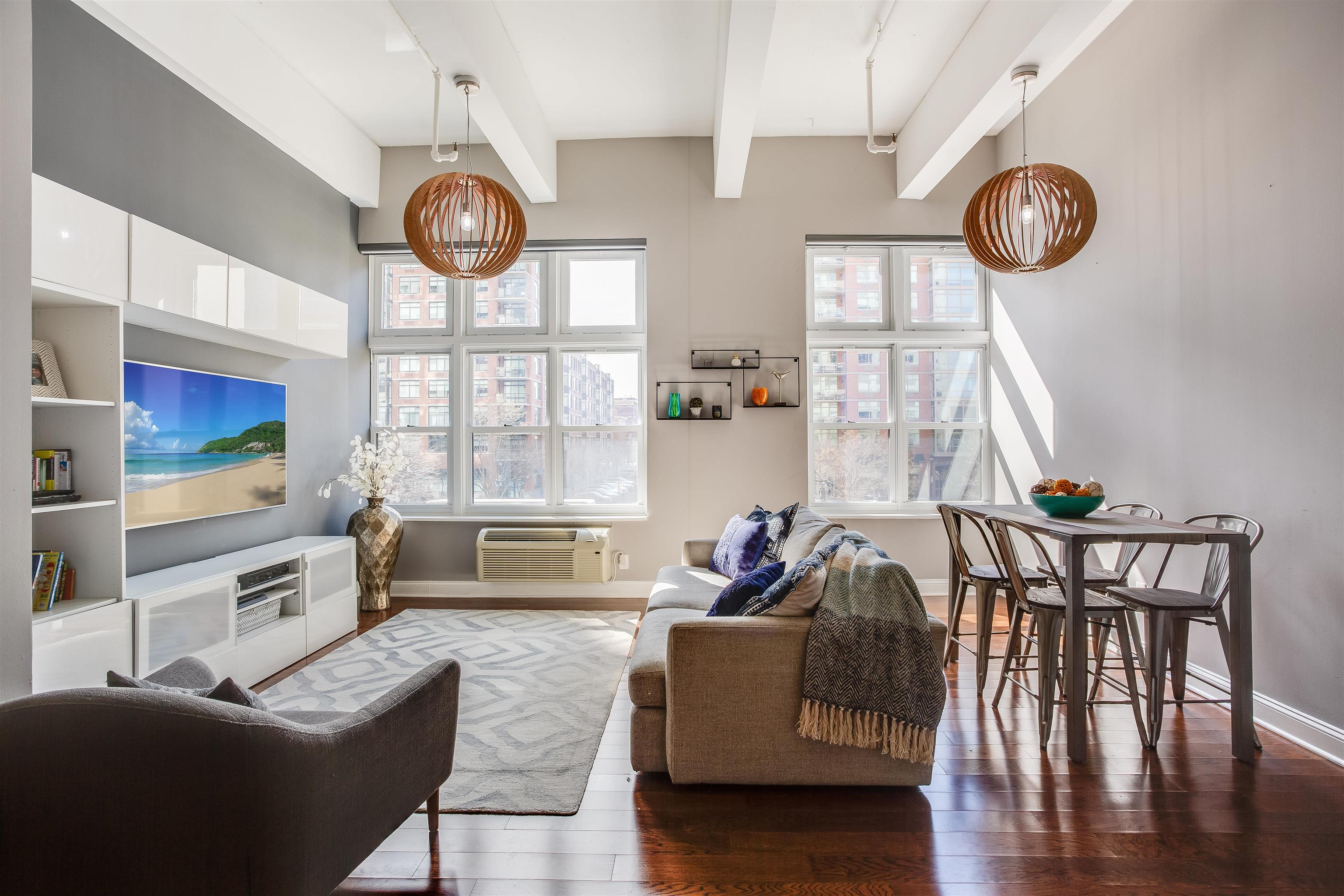1500 WASHINGTON ST Unit: 2X