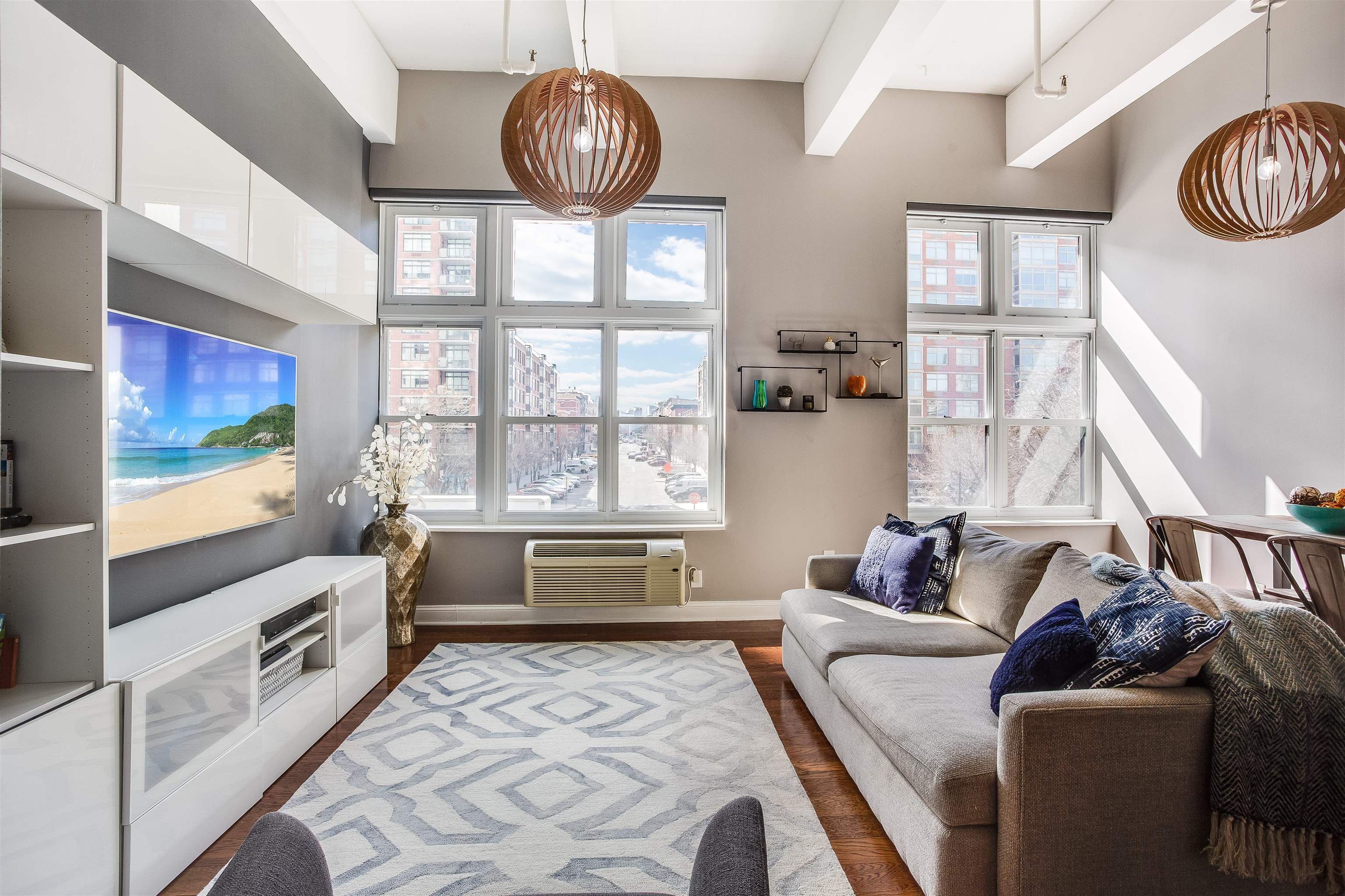 1500 WASHINGTON ST Unit: 2X