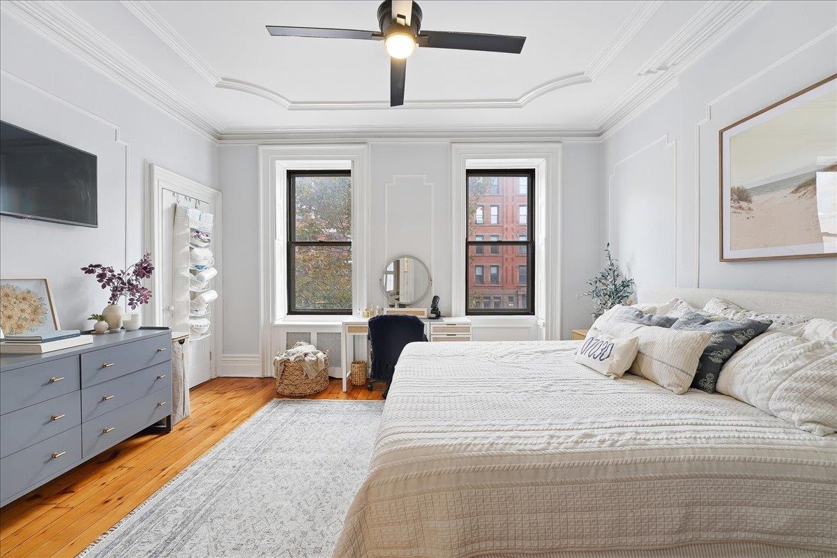 826 WASHINGTON ST Unit: 2