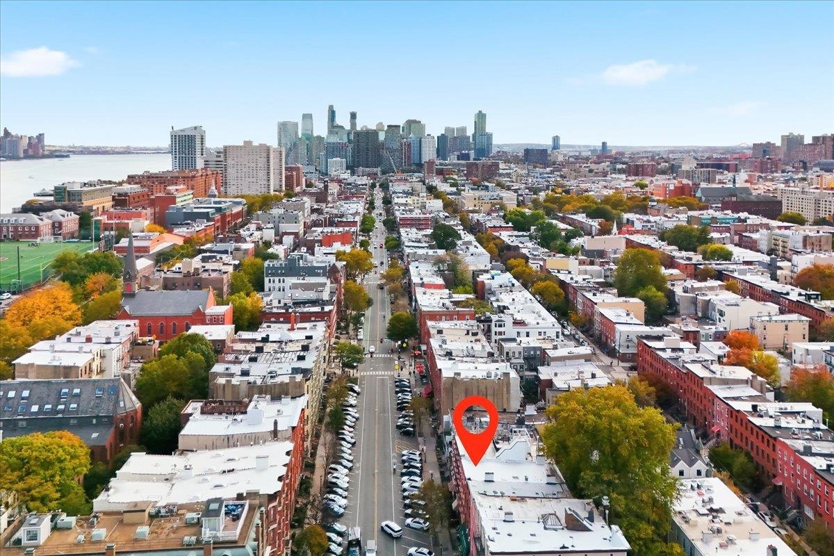 826 WASHINGTON ST Unit: 2