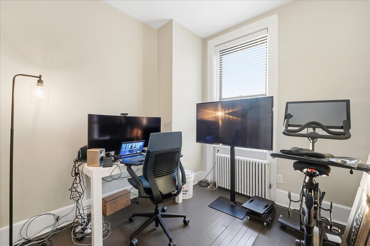 1122 HUDSON ST Unit: 5B