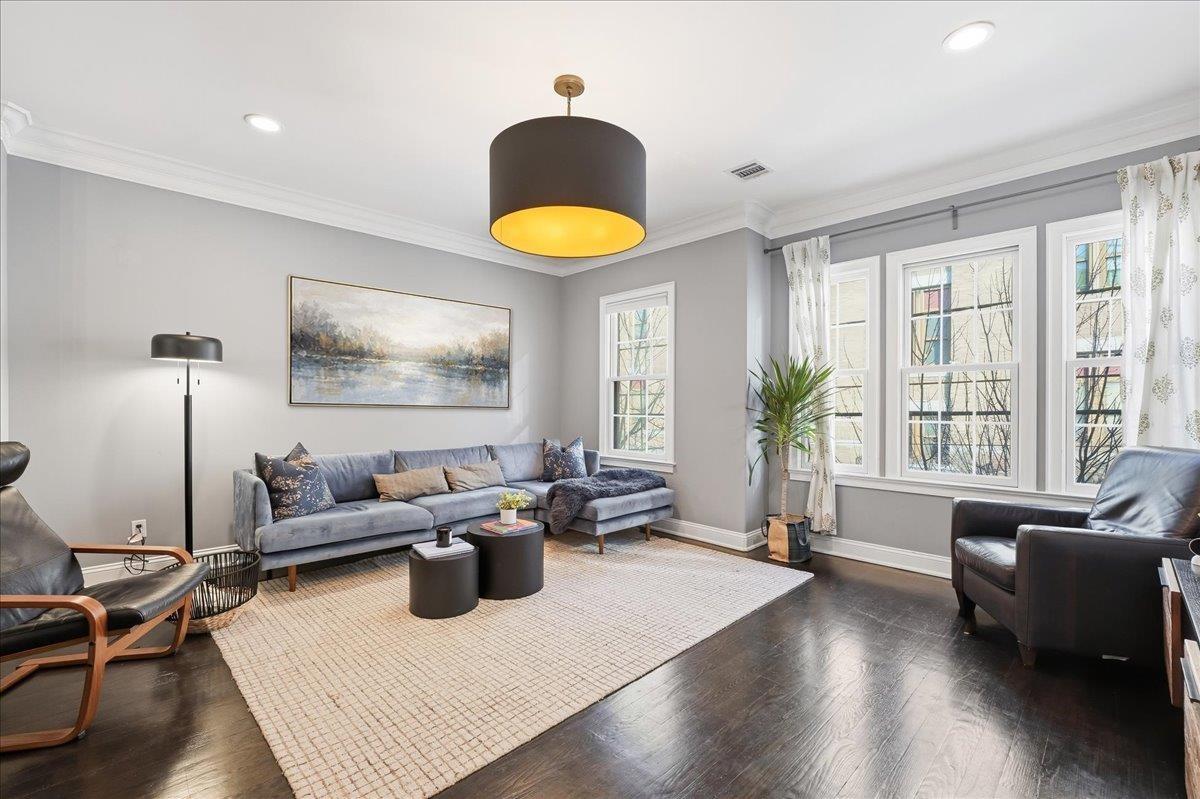 397 3RD ST Unit: 2