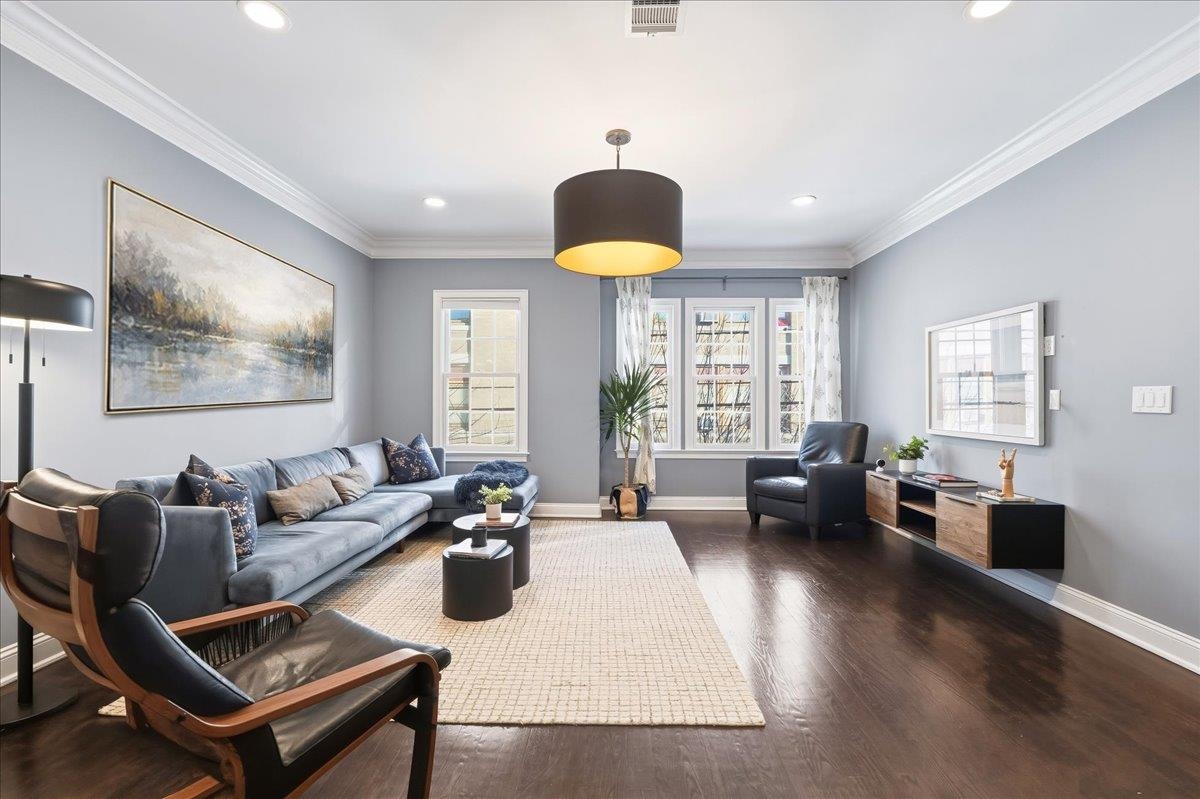 397 3RD ST Unit: 2
