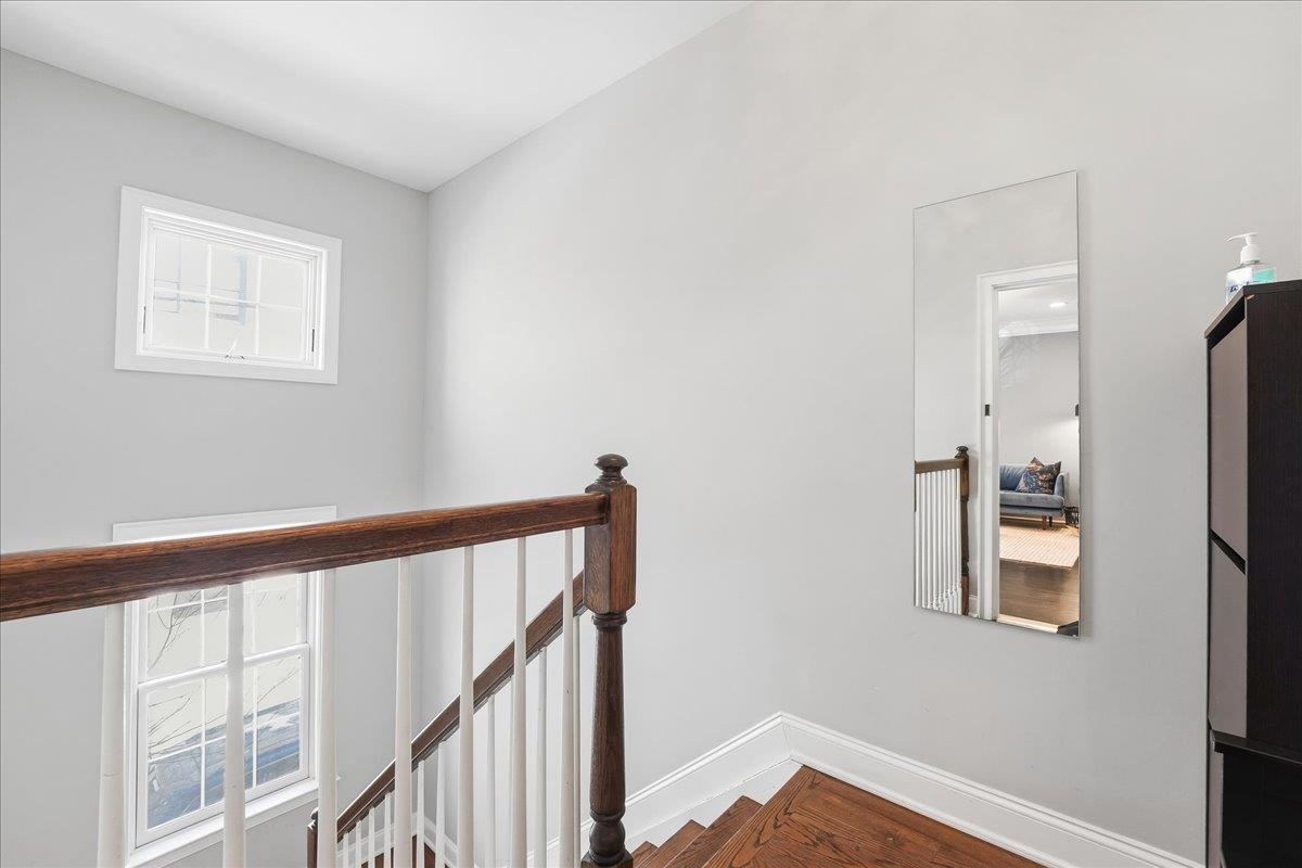 397 3RD ST Unit: 2