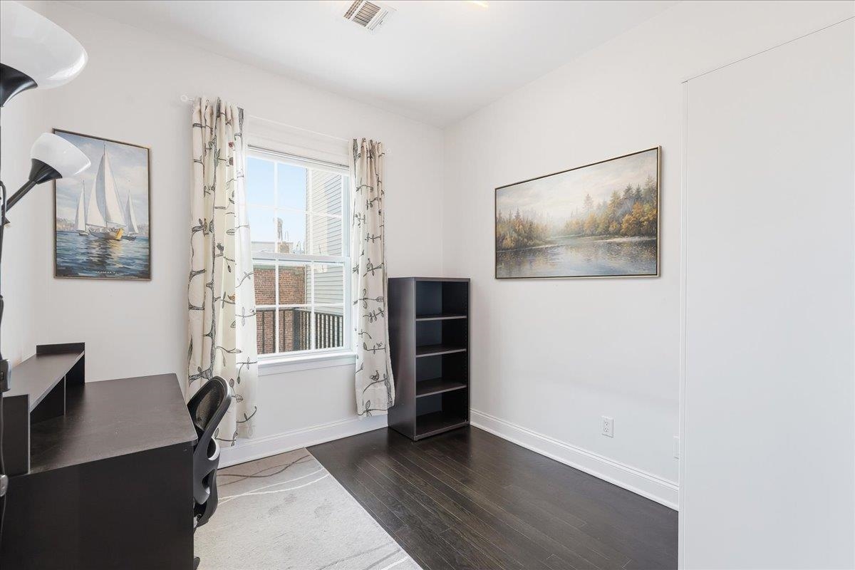 397 3RD ST Unit: 2
