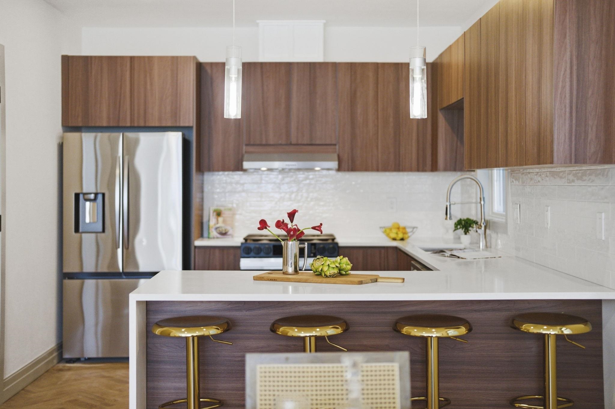 600 BRAMHALL AVE Unit: 2