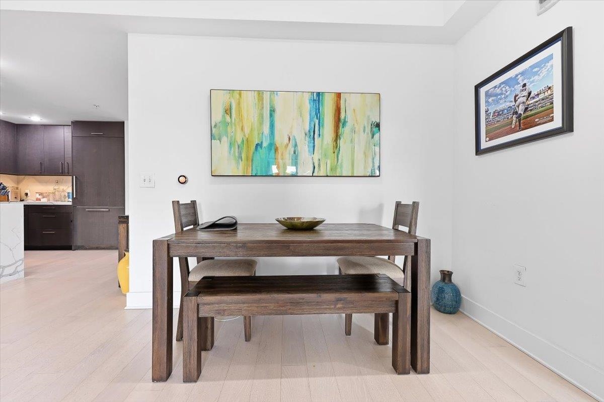 1400 HUDSON ST Unit: 823