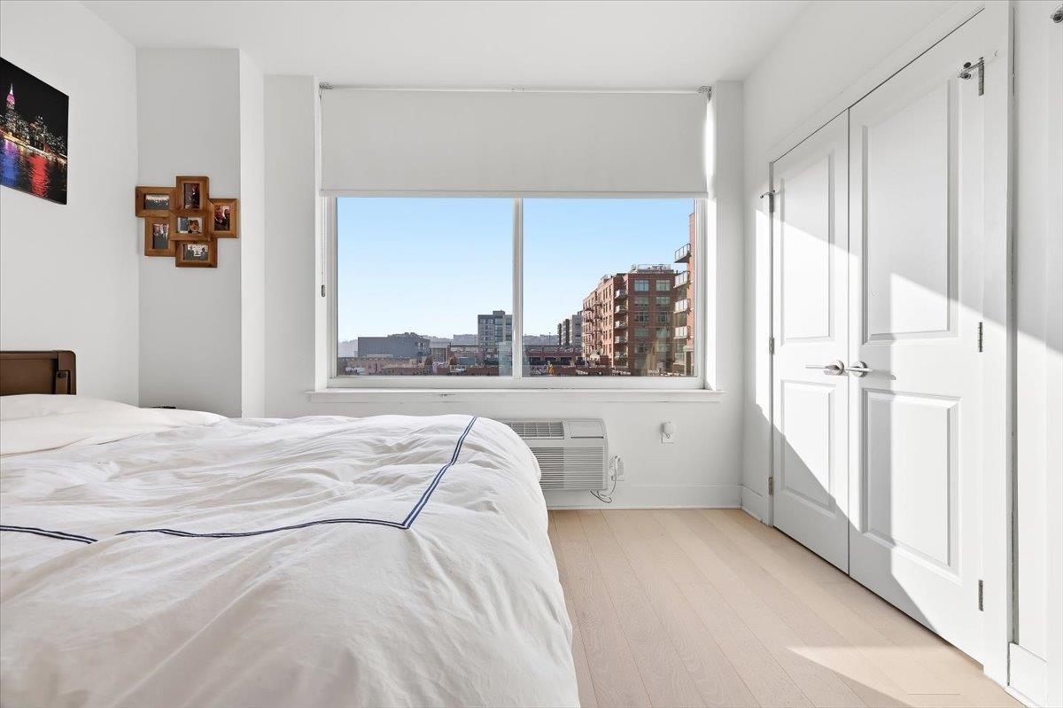 1400 HUDSON ST Unit: 823