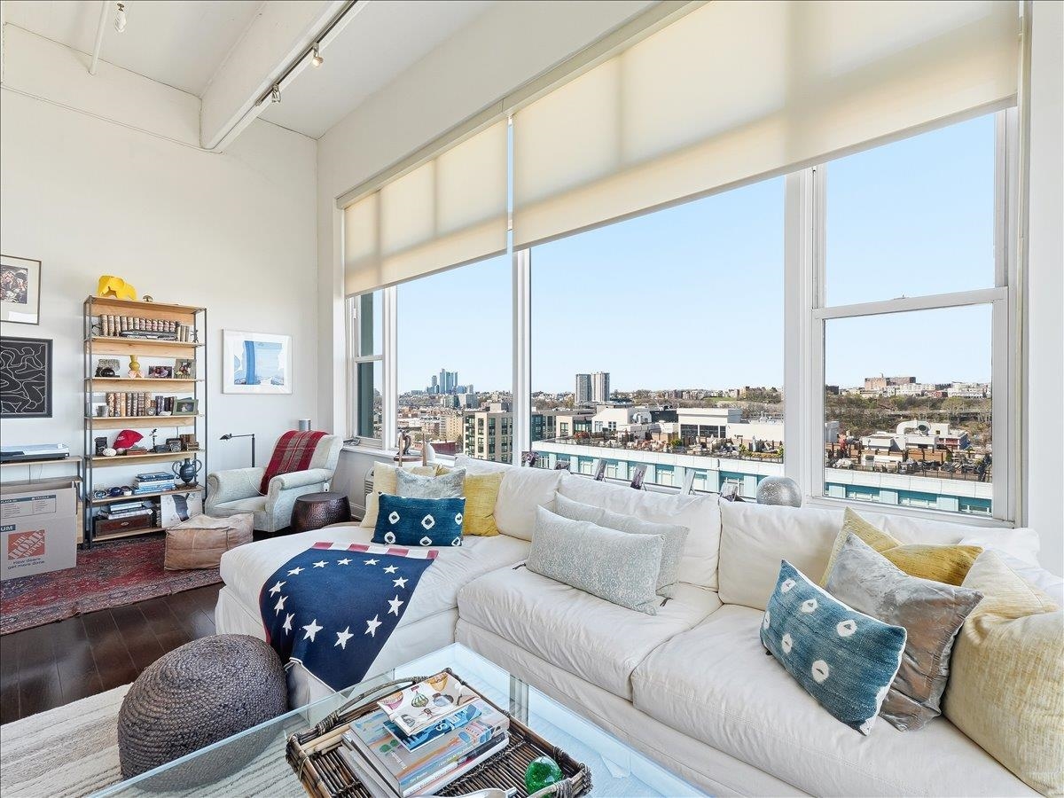 1500 WASHINGTON ST Unit: 12E