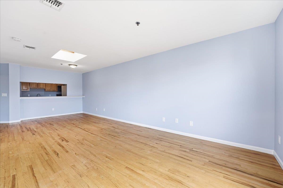 220 JEFFERSON ST Unit: 4B