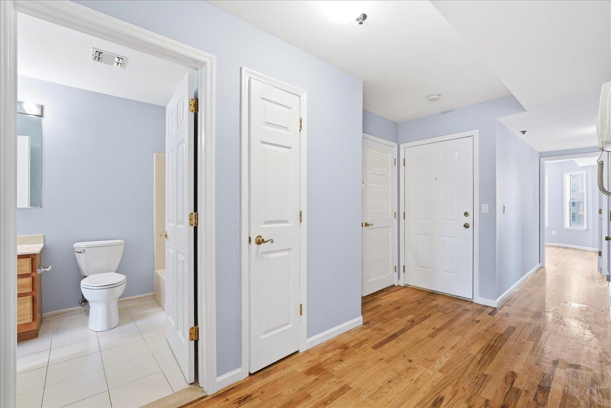 220 JEFFERSON ST Unit: 4B