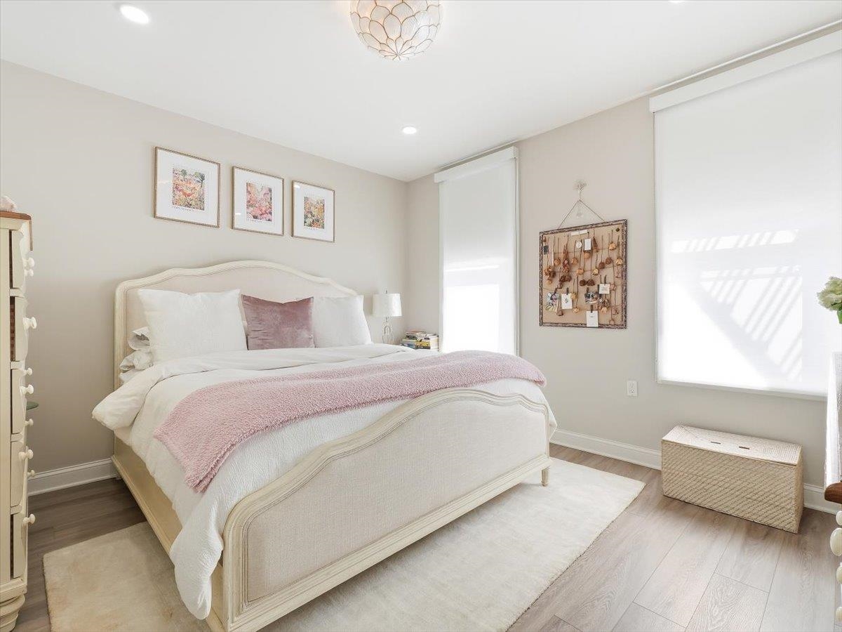 406 MADISON ST Unit: 3R