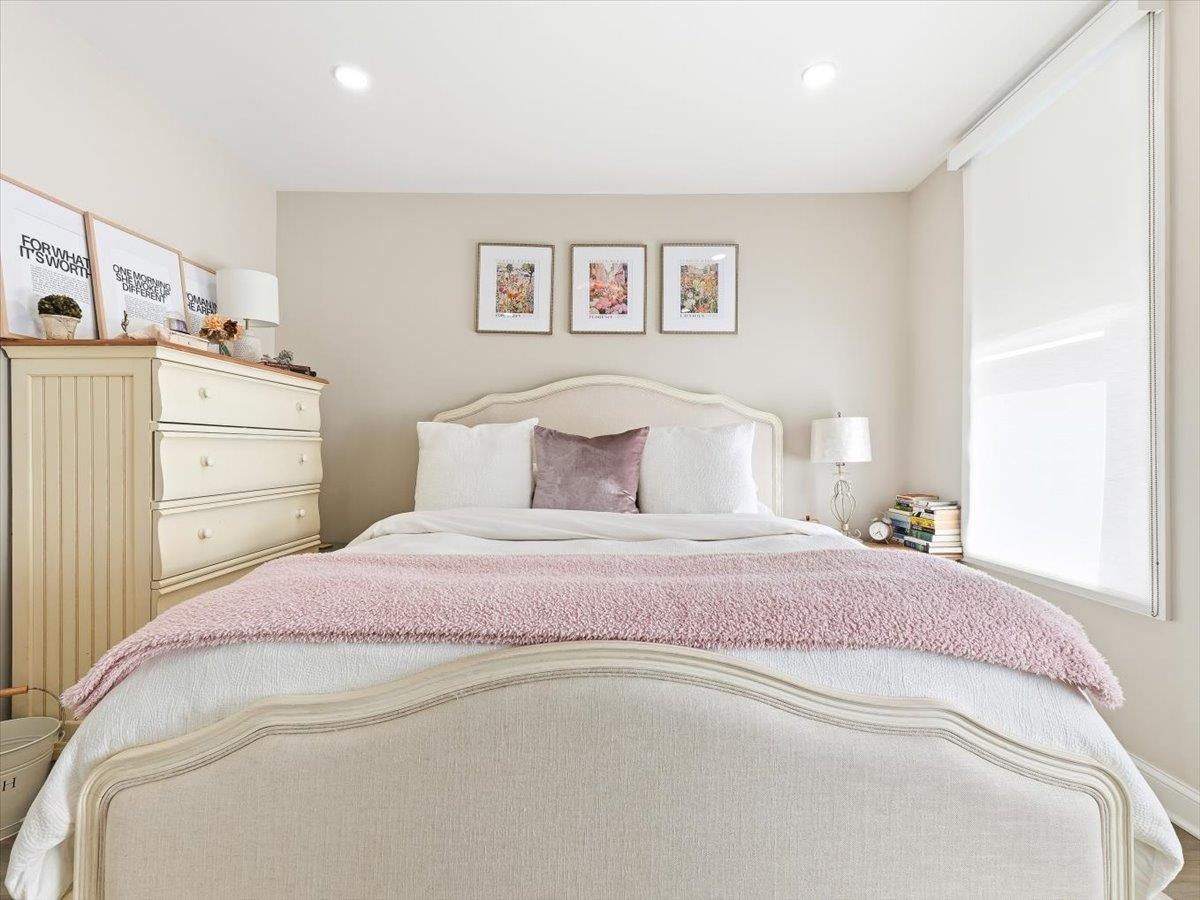 406 MADISON ST Unit: 3R