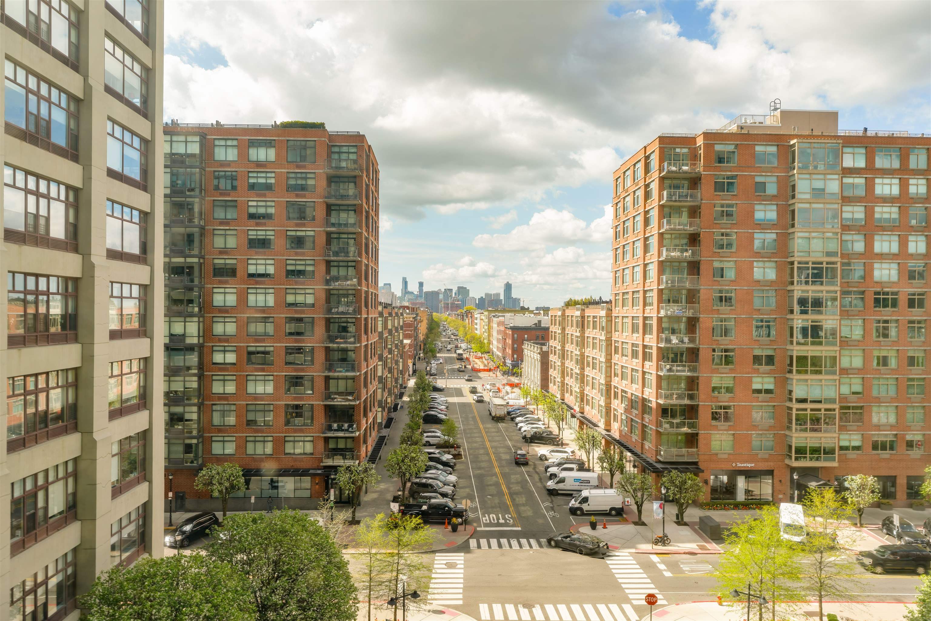 1500 WASHINGTON ST Unit: 5V