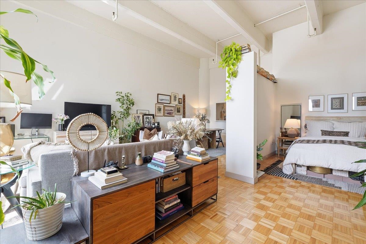 1500 WASHINGTON ST Unit: 5V