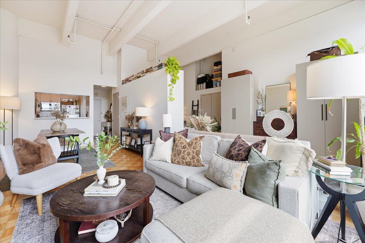 1500 WASHINGTON ST Unit: 5V