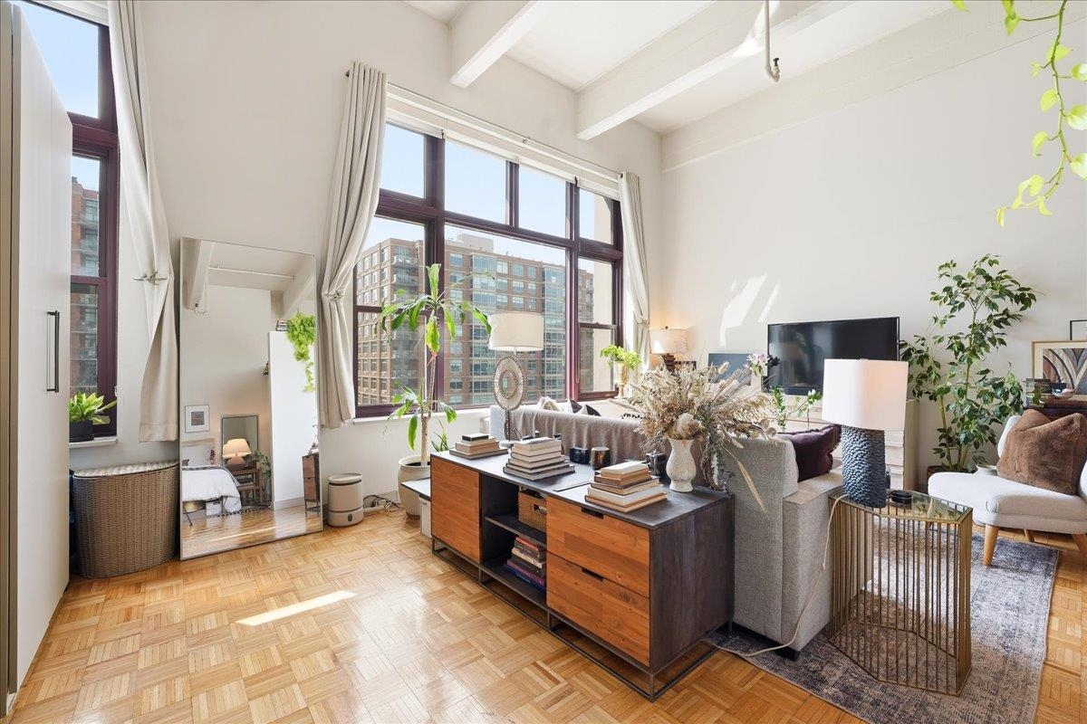 1500 WASHINGTON ST Unit: 5V