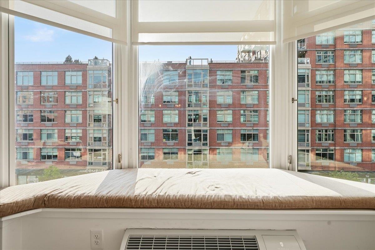 1400 HUDSON ST Unit: 412